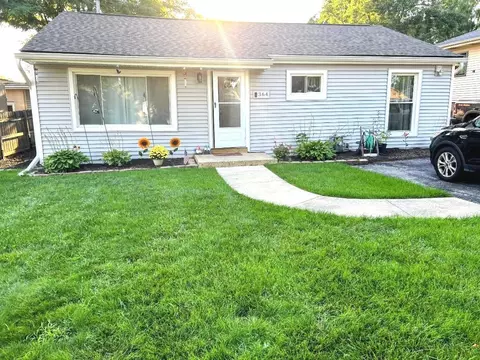 364 N Cedar Ave, Wood Dale, IL 60191