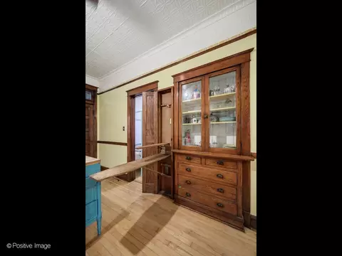 Other - 925 W 31st Pl, Chicago, IL 60608 photo 1 of 5