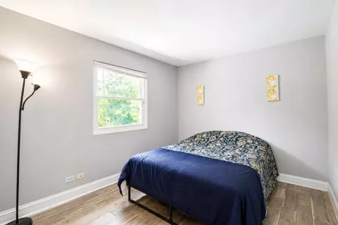 Bedroom - 1348 Inverness Dr, Elgin, IL 60120 photo 2 of 3
