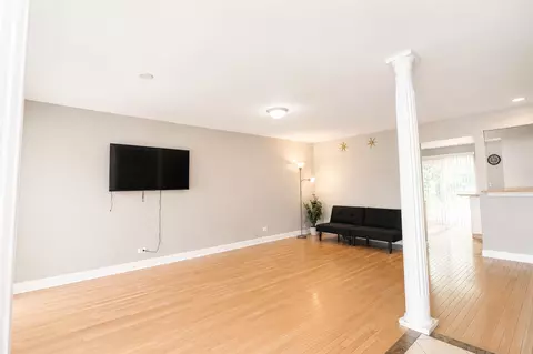 Living - 1348 Inverness Dr, Elgin, IL 60120 photo 1 of 4