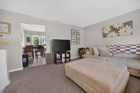 Living - 1224 N Hershey Rd, Bloomington, IL 61704 photo 2 of 4