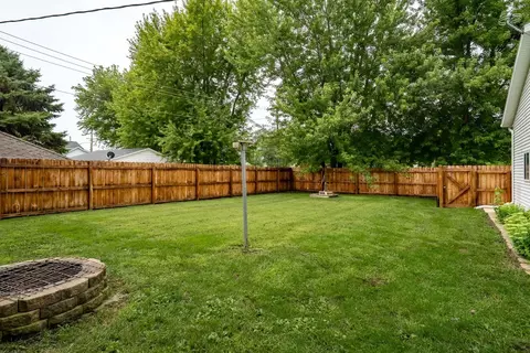 Exterior - 200 E Scott St, Odell, IL 60460 photo 13 of 17