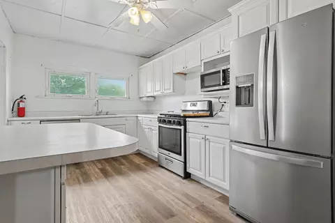Kitchen - 200 E Scott St, Odell, IL 60460 photo 2 of 4