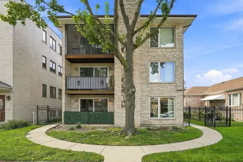 2530 N 74th Ave #1, Elmwood Park, IL 60707
