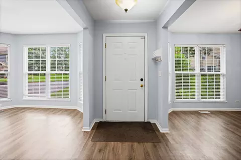 Entry Way - 689 Bent Ridge Ln, Elgin, IL 60120 photo 1 of 1