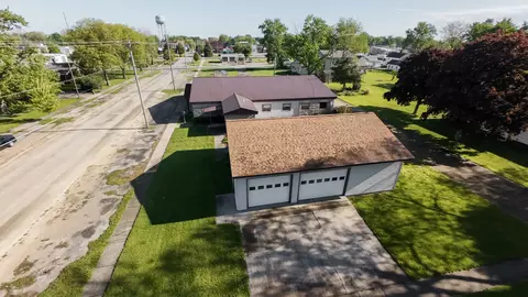 View/Area - 103 S 4th St, Chatsworth, IL 60921 photo 1 of 7