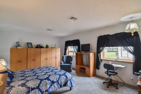 Bedroom - 103 S 4th St, Chatsworth, IL 60921 photo 6 of 7