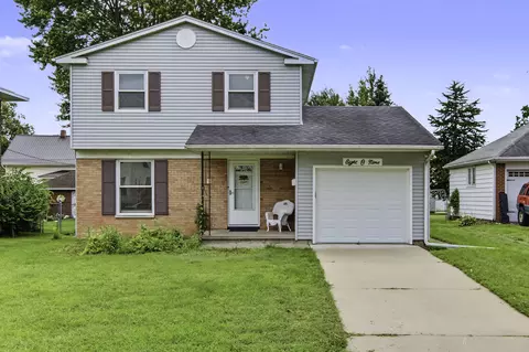 809 6th Ave S, Clinton, IA 52732