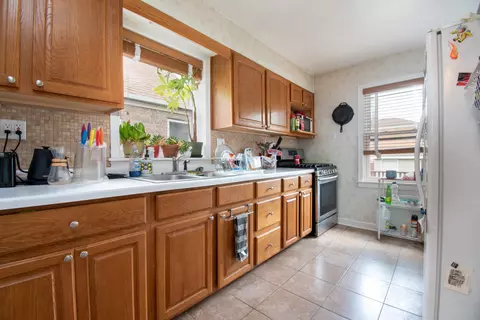 Kitchen - 4538 W Wellington Ave, Chicago, IL 60641 photo 1 of 5