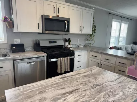 112 8th Ave, Bartlett, IL 60103 photo 6
