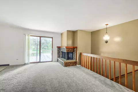 Living - 98 Brookside Dr, Elgin, IL 60123 photo 2 of 3