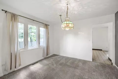 Other - 98 Brookside Dr, Elgin, IL 60123 photo 2 of 4