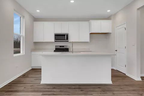 Kitchen - 6720 Applegate Dr, Plainfield, IL 60586 photo 3 of 5
