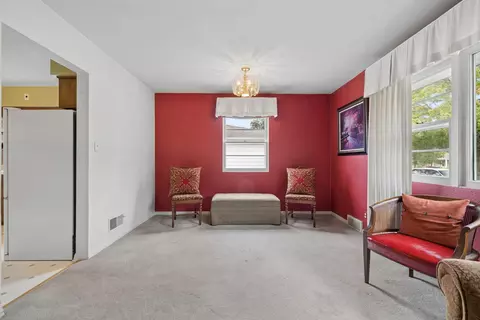 Living - 1041 E 8th St, Lockport, IL 60441 photo 3 of 3