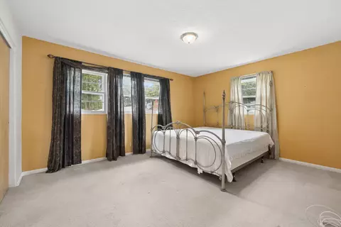Bedroom - 1041 E 8th St, Lockport, IL 60441 photo 1 of 3