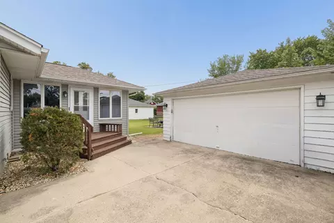 Other - 1041 E 8th St, Lockport, IL 60441 photo 2 of 7