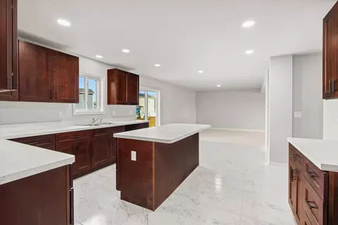 Kitchen - 828 Blackhawk Dr, Braidwood, IL 60408 photo 4 of 4