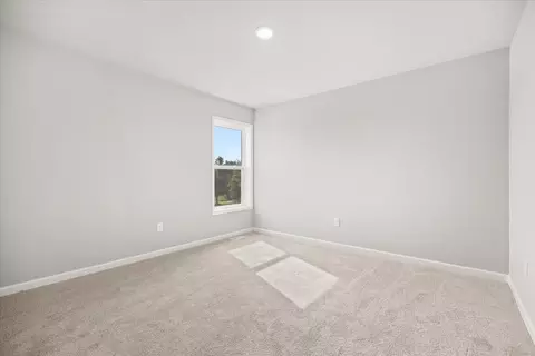 Bedroom - 828 Blackhawk Dr, Braidwood, IL 60408 photo 6 of 6