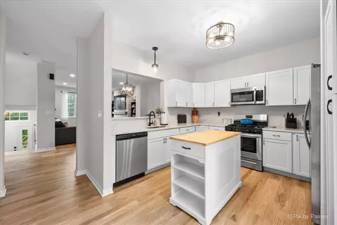 Kitchen - 2297 Twilight Dr, Aurora, IL 60503 photo 1 of 3