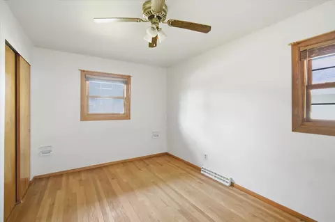 Bedroom - 2304 Plum St, Peru, IL 61354 photo 3 of 4