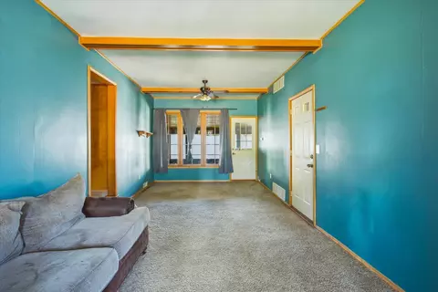 Living - 2304 Plum St, Peru, IL 61354 photo 4 of 4