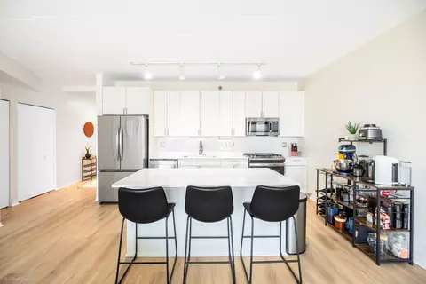 Kitchen - 701 S Wells St #2605, Chicago, IL 60607 photo 1 of 4