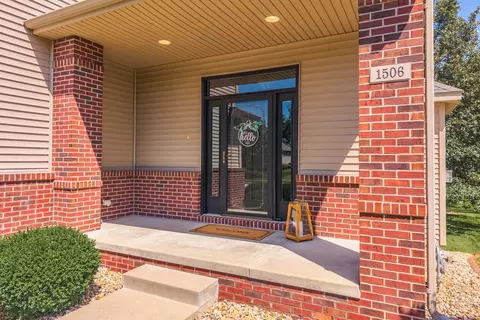 Exterior - 1506 Kell Ave, Bloomington, IL 61705 photo 7 of 7
