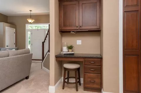 Entry Way - 1506 Kell Ave, Bloomington, IL 61705 photo 2 of 2