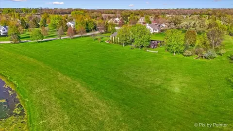 8219 Squirrel Dr, Spring Grove, IL 60081 photo 20