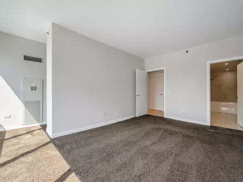 Bedroom - 8 E Randolph St #2105, Chicago, IL 60601 photo 2 of 2