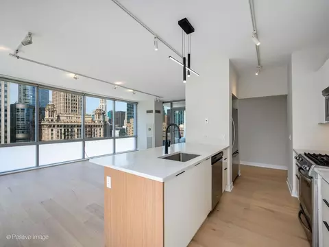 Kitchen - 8 E Randolph St #2105, Chicago, IL 60601 photo 3 of 4