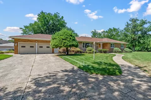 15400 Paxton Ave, South Holland, IL 60473