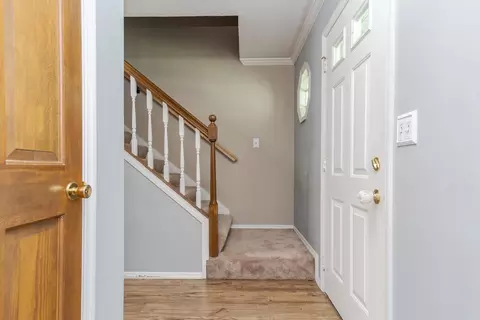 Entry Way - 34 Chiswick Cir, Bloomington, IL 61704 photo 2 of 3