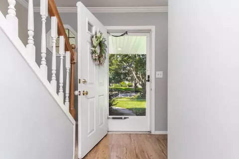 Entry Way - 34 Chiswick Cir, Bloomington, IL 61704 photo 1 of 3