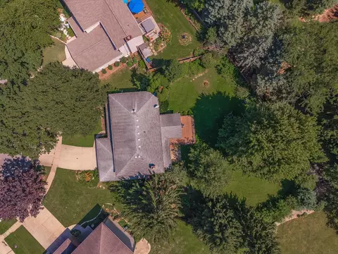 View/Area - 34 Chiswick Cir, Bloomington, IL 61704 photo 1 of 3