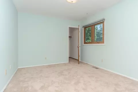 Bedroom - 34 Chiswick Cir, Bloomington, IL 61704 photo 8 of 9