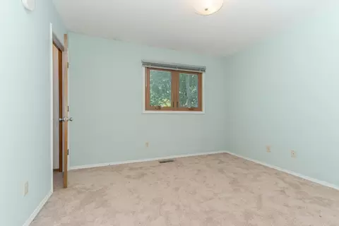 Bedroom - 34 Chiswick Cir, Bloomington, IL 61704 photo 4 of 9