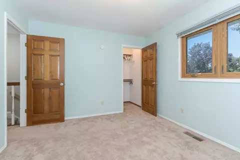 Bedroom - 34 Chiswick Cir, Bloomington, IL 61704 photo 5 of 9