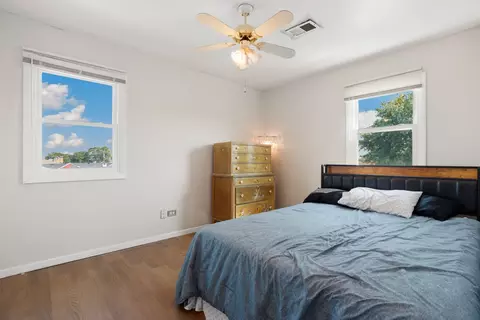 Bedroom - 7751 Massasoit Ave, Burbank, IL 60459 photo 3 of 3