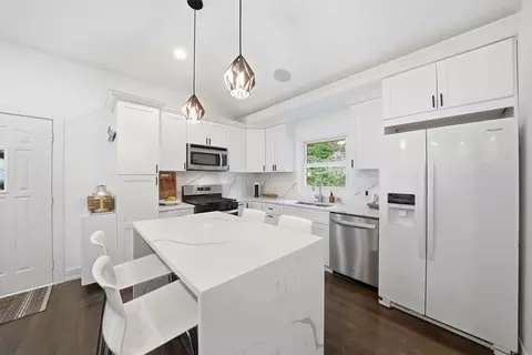 Kitchen - 849 E Red Oak St, Addison, IL 60101 photo 1 of 1