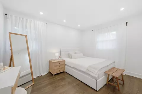 Bedroom - 849 E Red Oak St, Addison, IL 60101 photo 1 of 3