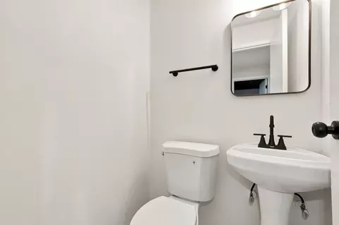 Bath - 5184 Deerpath Rd, Oak Forest, IL 60452 photo 2 of 2