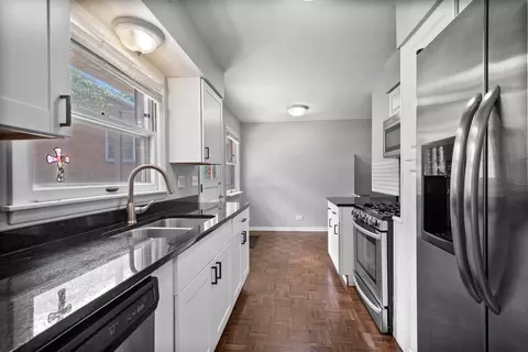 Kitchen - 9120 E Prairie Rd, Evanston, IL 60203 photo 1 of 2