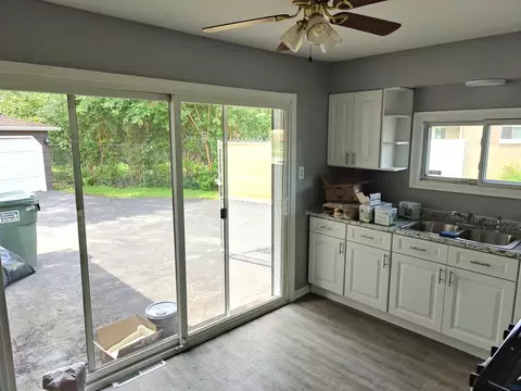 Kitchen - 16068 Richmond Ave, Markham, IL 60428 photo 4 of 4
