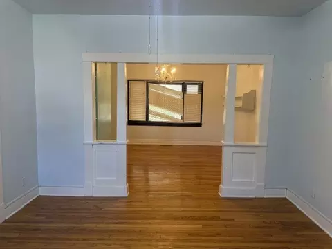 Living - 806 E Mckinley St, Marion, IL 62959 photo 1 of 1