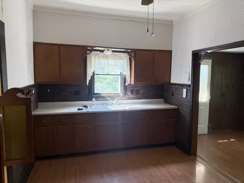 Kitchen - 806 E Mckinley St, Marion, IL 62959 photo 1 of 2