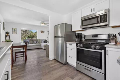 Kitchen - 895 Pine Bluff Rd, Morris, IL 60450 photo 1 of 5