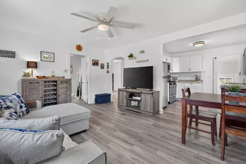 Other - 895 Pine Bluff Rd, Morris, IL 60450 photo 5 of 10