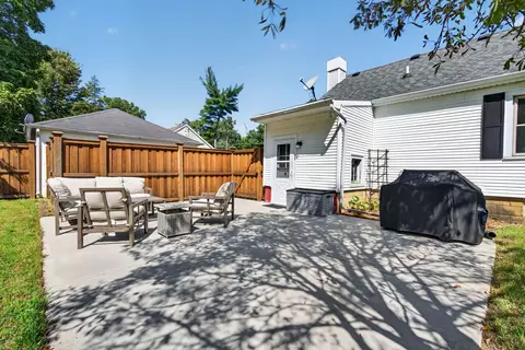 Exterior - 895 Pine Bluff Rd, Morris, IL 60450 photo 3 of 8