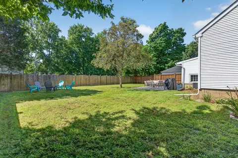 Exterior - 895 Pine Bluff Rd, Morris, IL 60450 photo 4 of 8